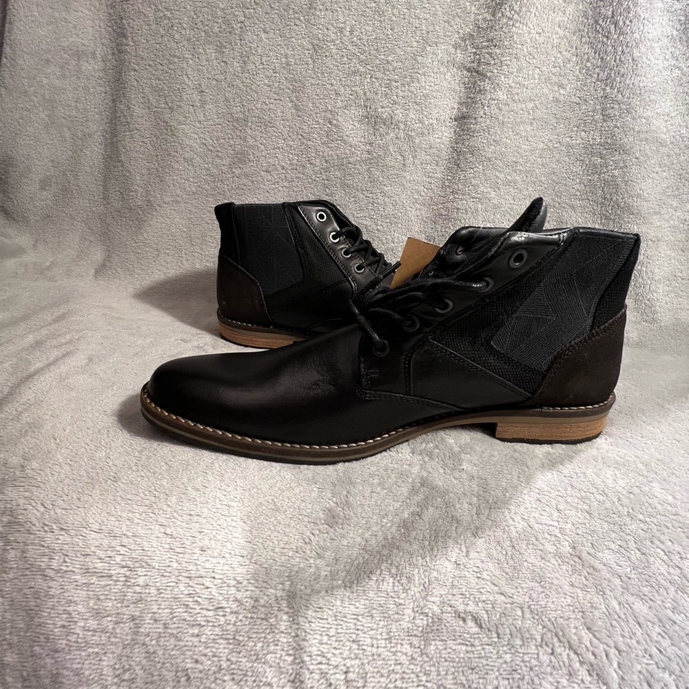 Bull Boxer Kids Boots size 12 Black